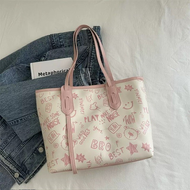 Medium PU leather tote bag (no charm)