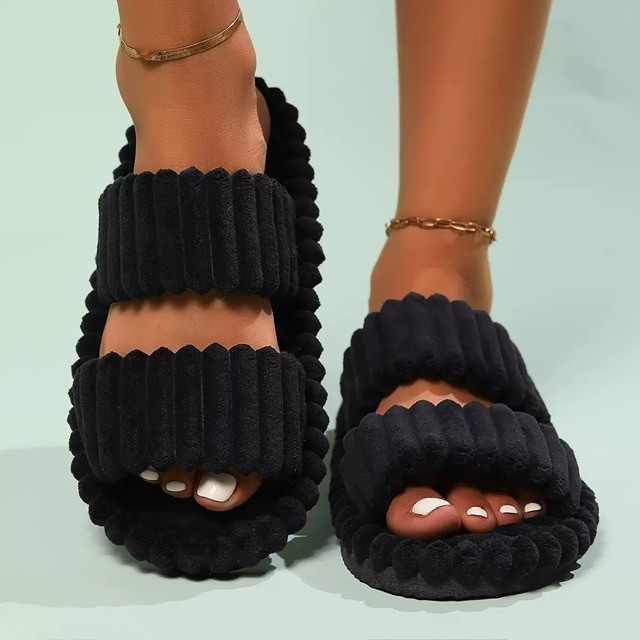 Double strap slippers