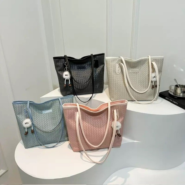 Woven leather tote bag
