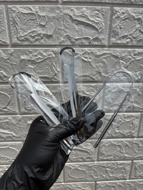 3 in 1 metallic tongue scraper set