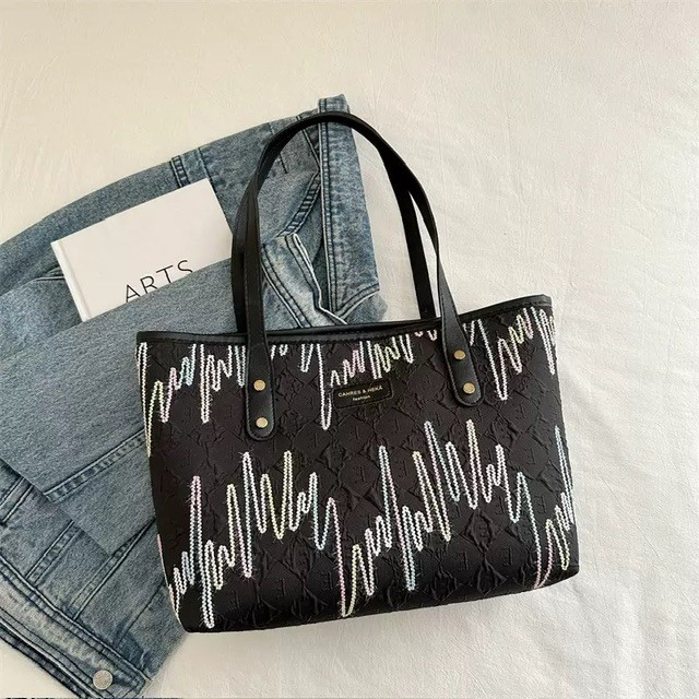 Large canvas tote bag (no charm)